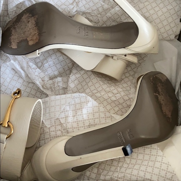 Gucci - Picture 3 of 5